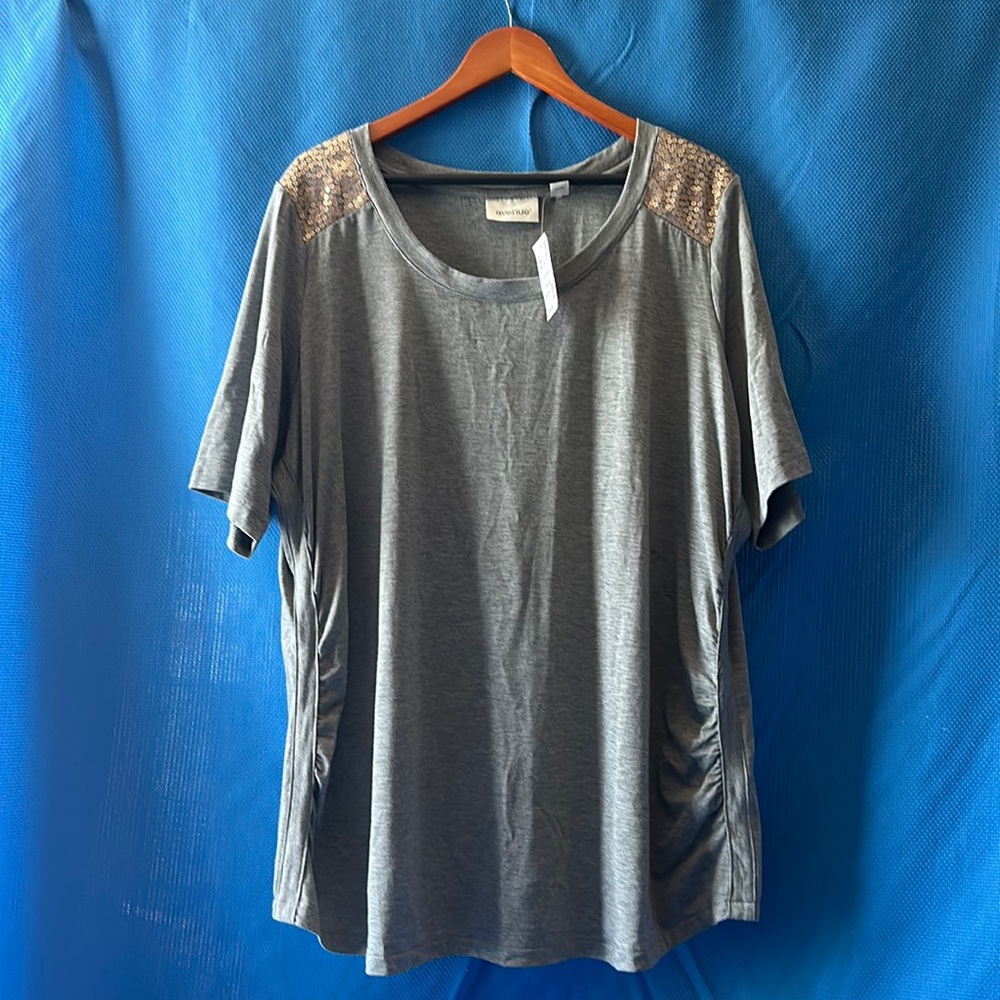 Avenue T-Shirt
